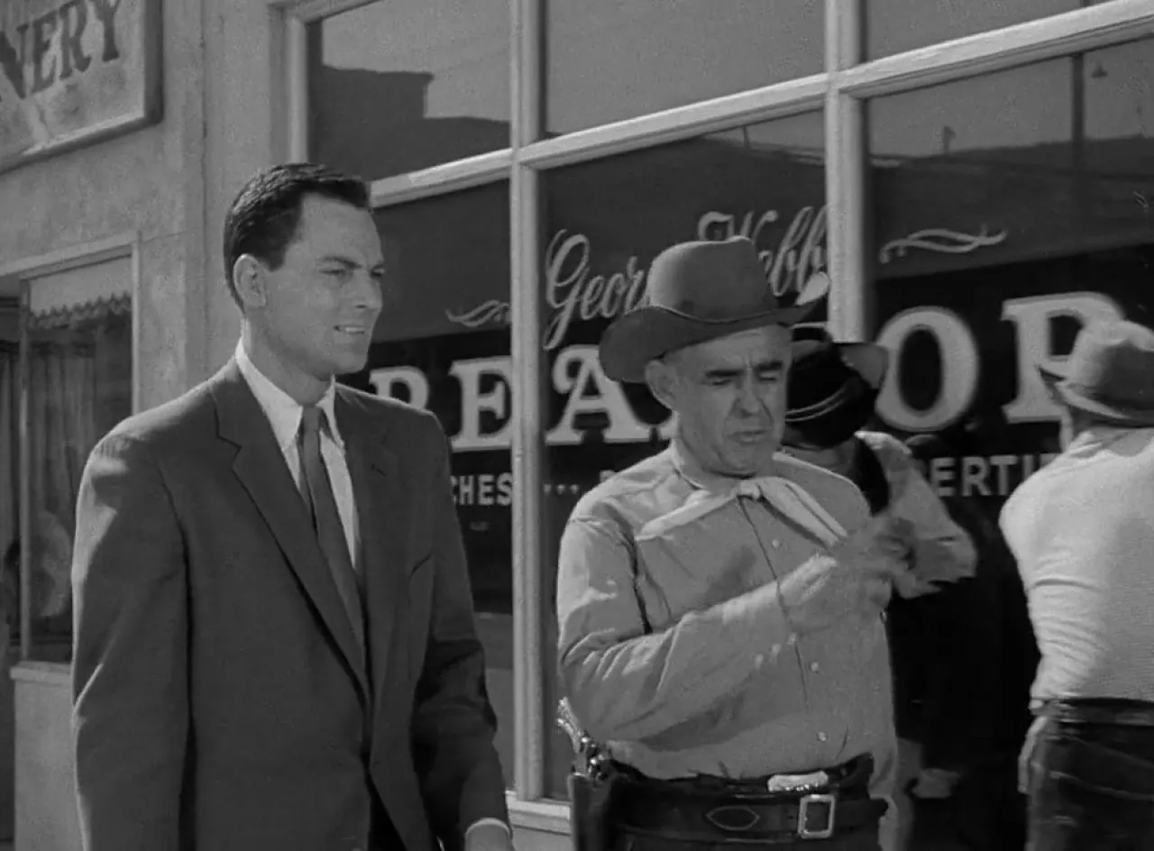 15945 tarantula movie scene