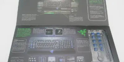 /img/16095-razer-tarantula-keyboard-image8.webp