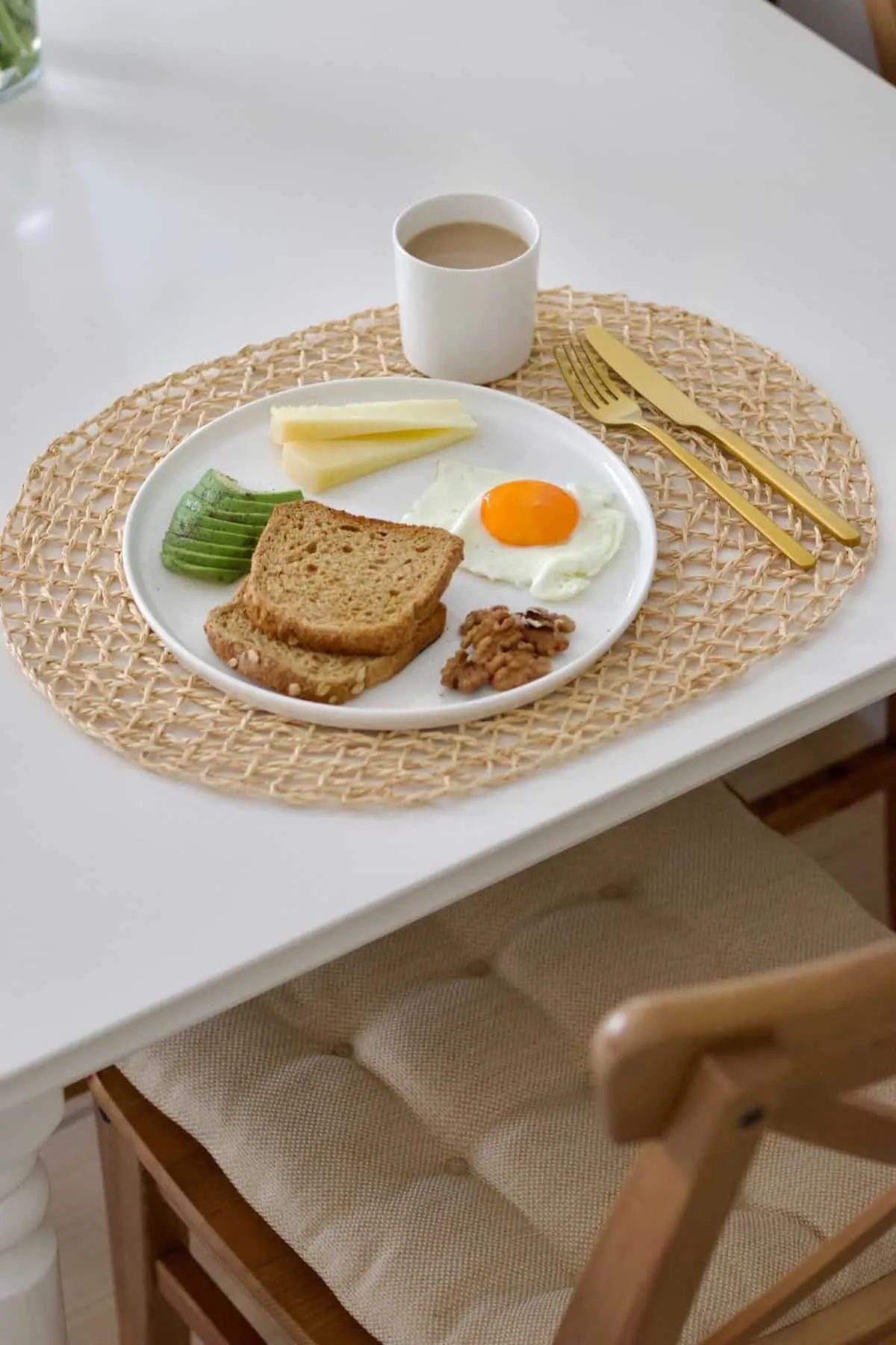 16168 tarantula spiderling prey